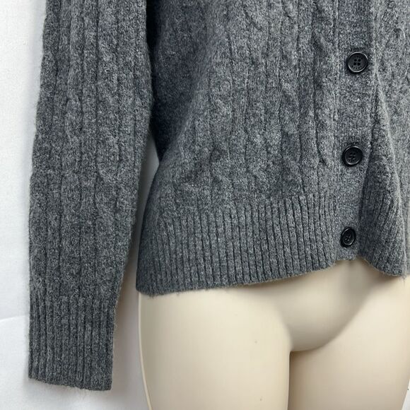 J. crew Factory cc962 Gray Cable-knit cardigan extra-soft NWOT/repaired size xxs - Picture 4 of 13